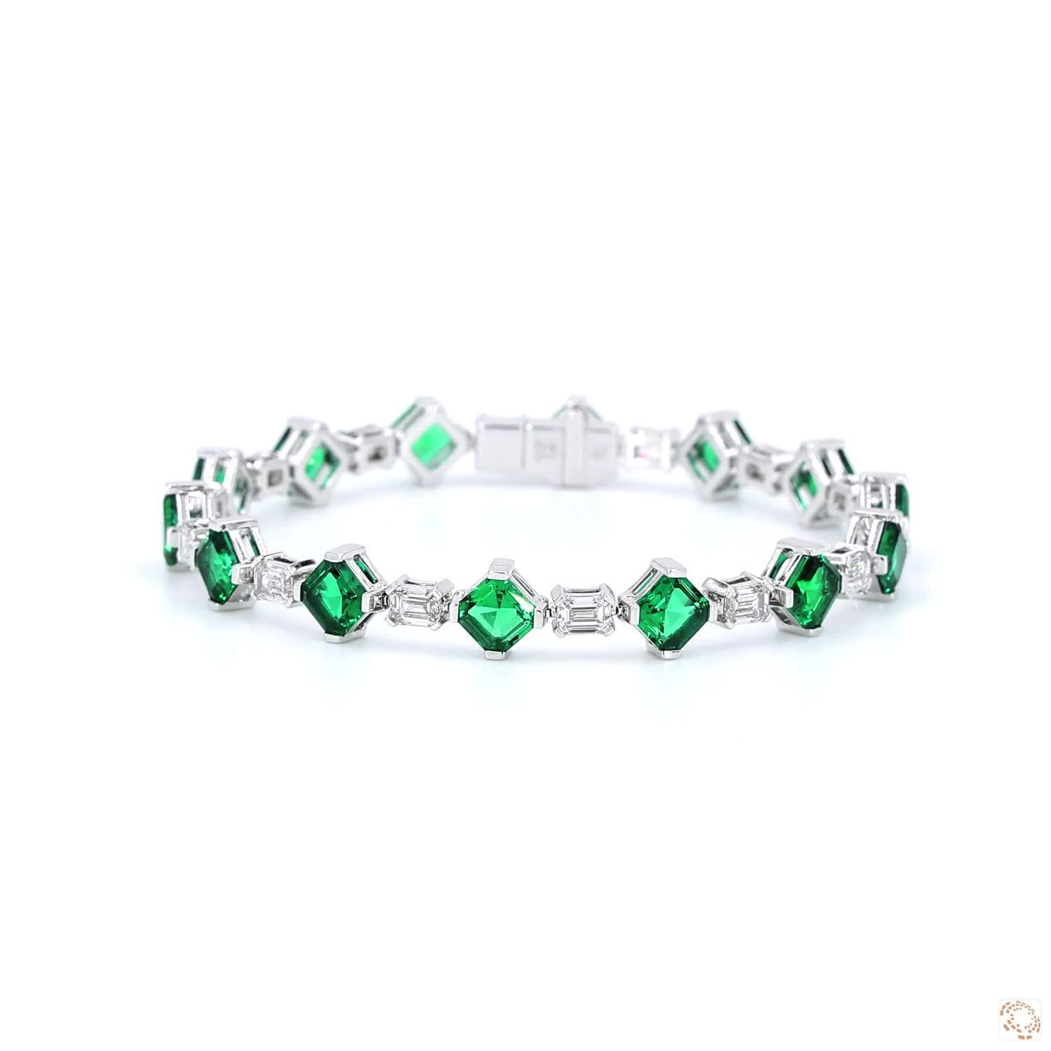 Green Emeralds & Diamonds Tennis Bracelet