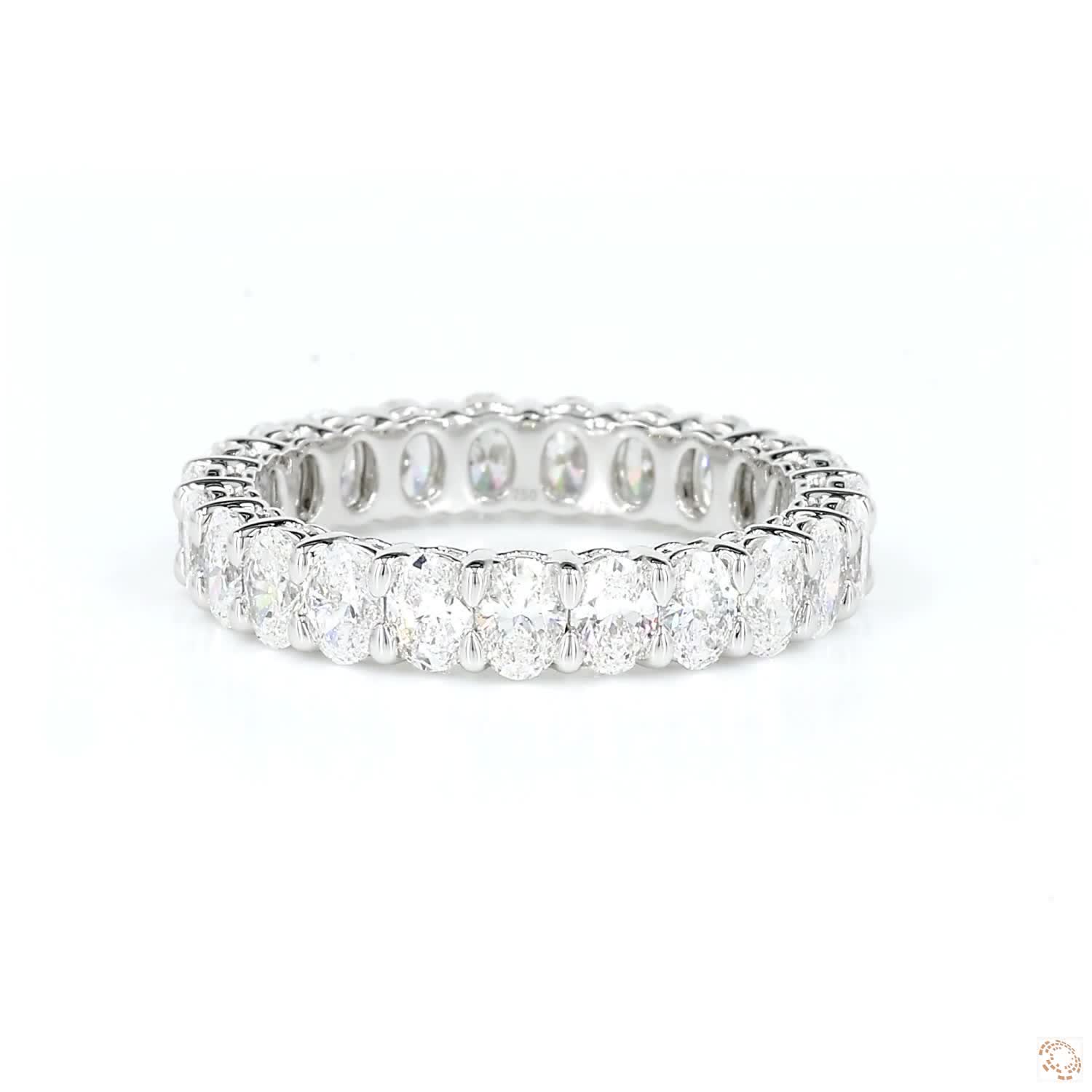 Oval Shape Diamond Eternity Band (0.10 per diamond)