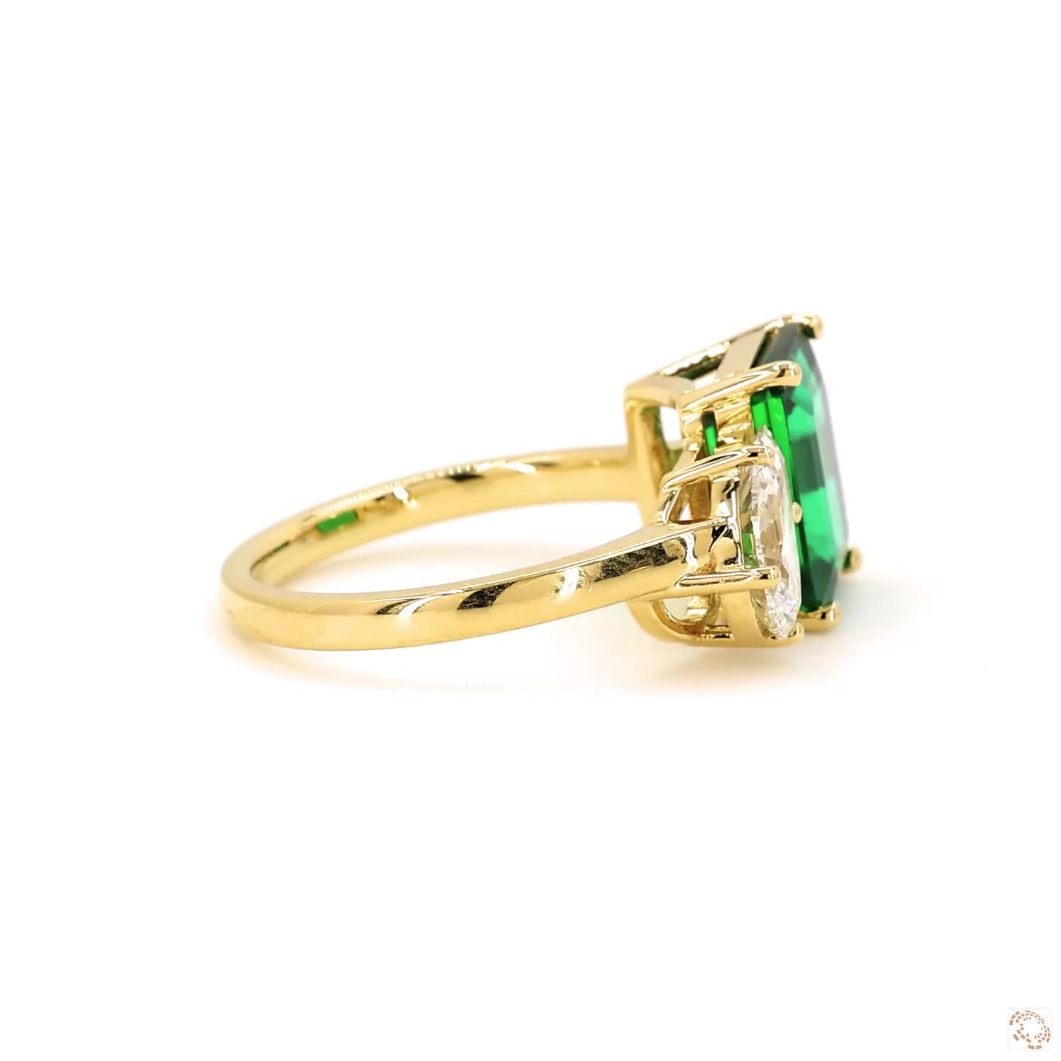Toi et Moi Green Emerald and Pear Diamond Cocktail Ring