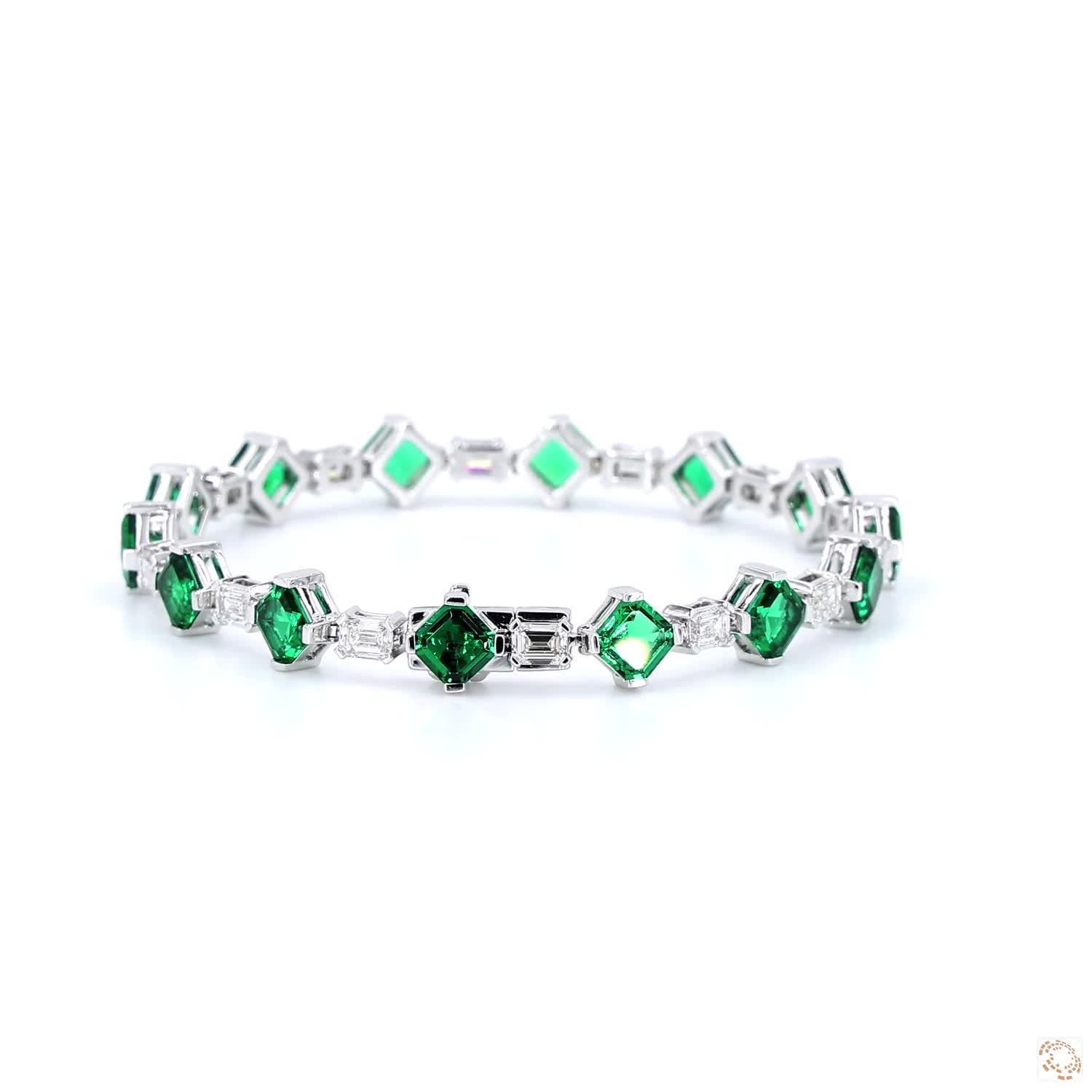 Green Emeralds & Diamonds Tennis Bracelet