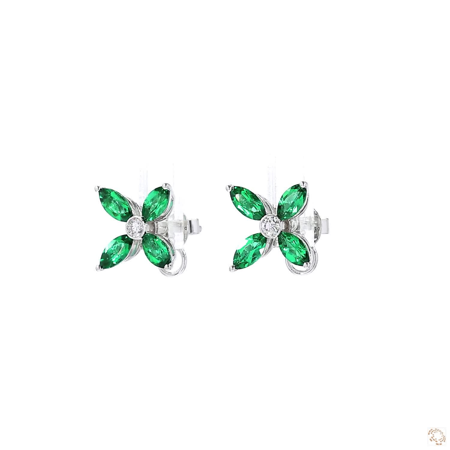 Lab Grown Green Emerald Stud Earring