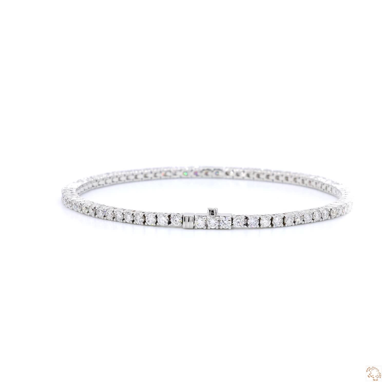 Classic 4 Prongs Diamond Tennis Bracelet  (2.5 ct. Avg tw.)
